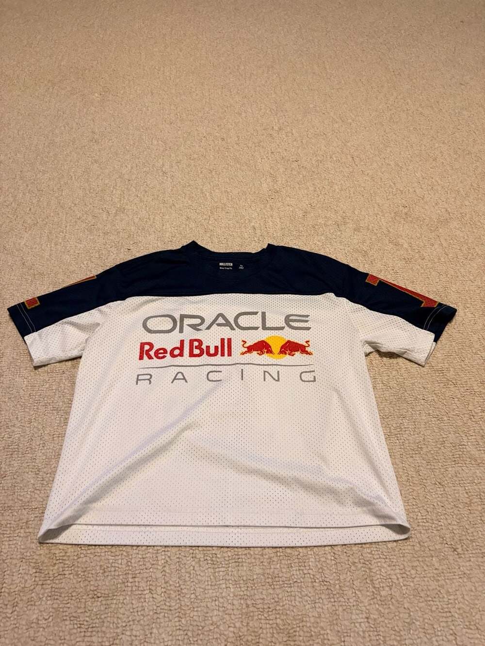 Hollister Oracle Red Bull Racing Verstappen 1 Mesh Boxy Crop T-Shirt XS